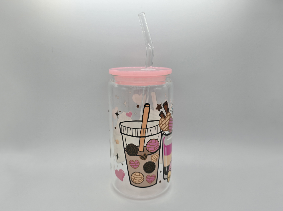 Cafecito y Chisme Clear 16 oz Glass Cup