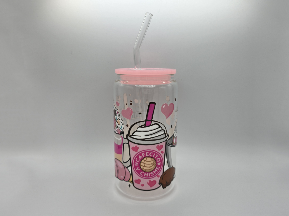 Cafecito y Chisme Clear 16 oz Glass Cup